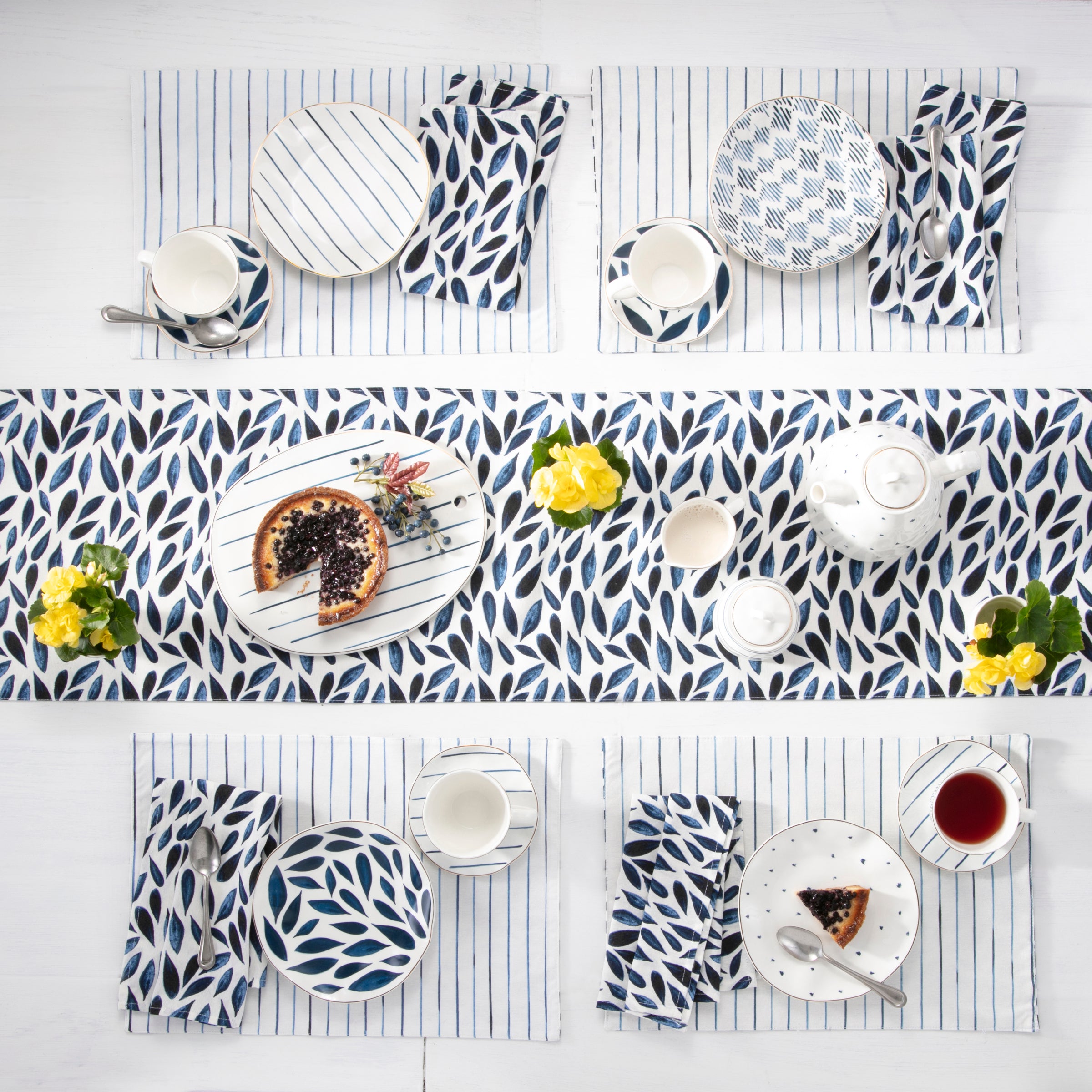 Blue Bay Leaf Dinner Napkins - Set of 2 | Textile-Inspired Design
