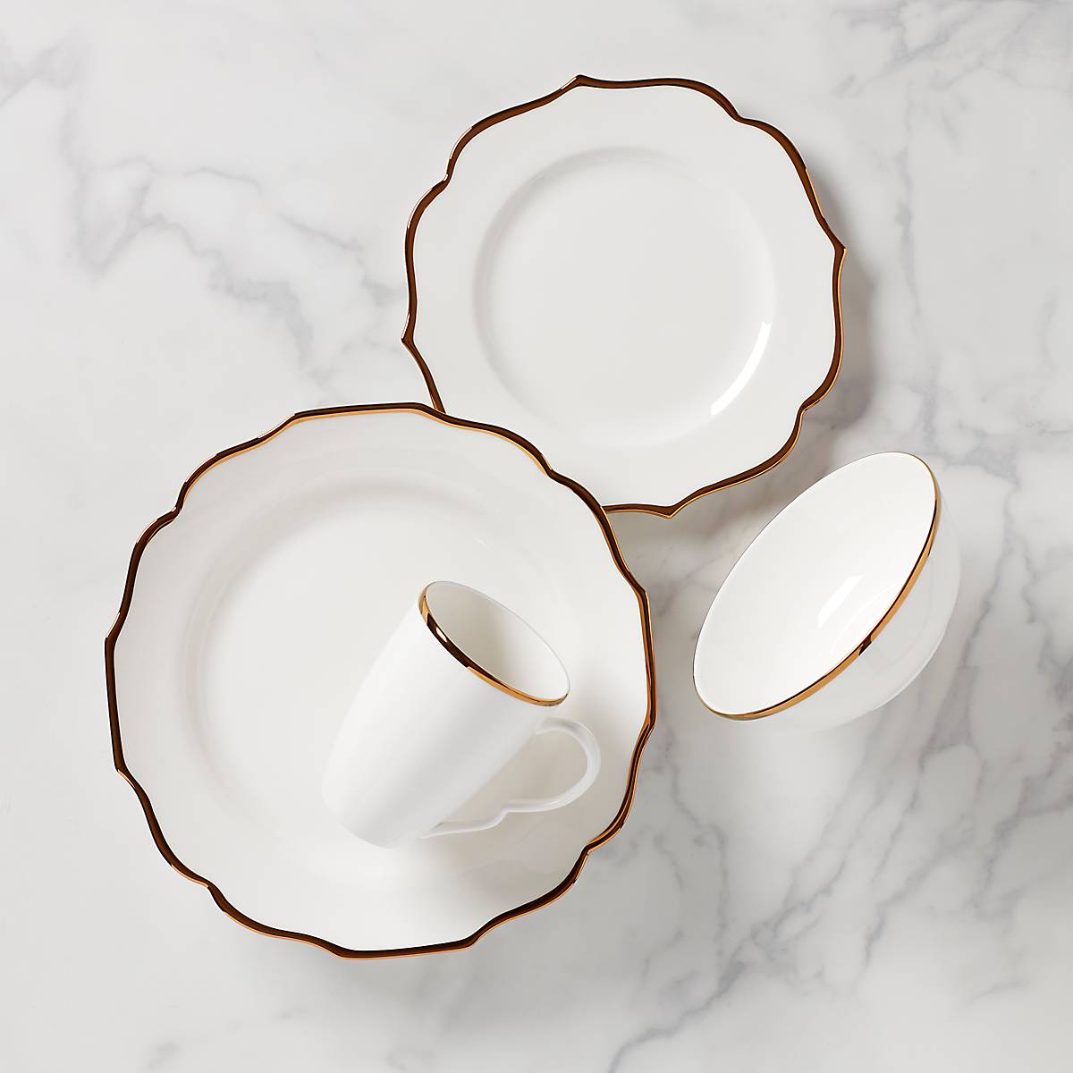 Microwave-Safe Porcelain Bowl with Gold Trim | Contempo Luxe