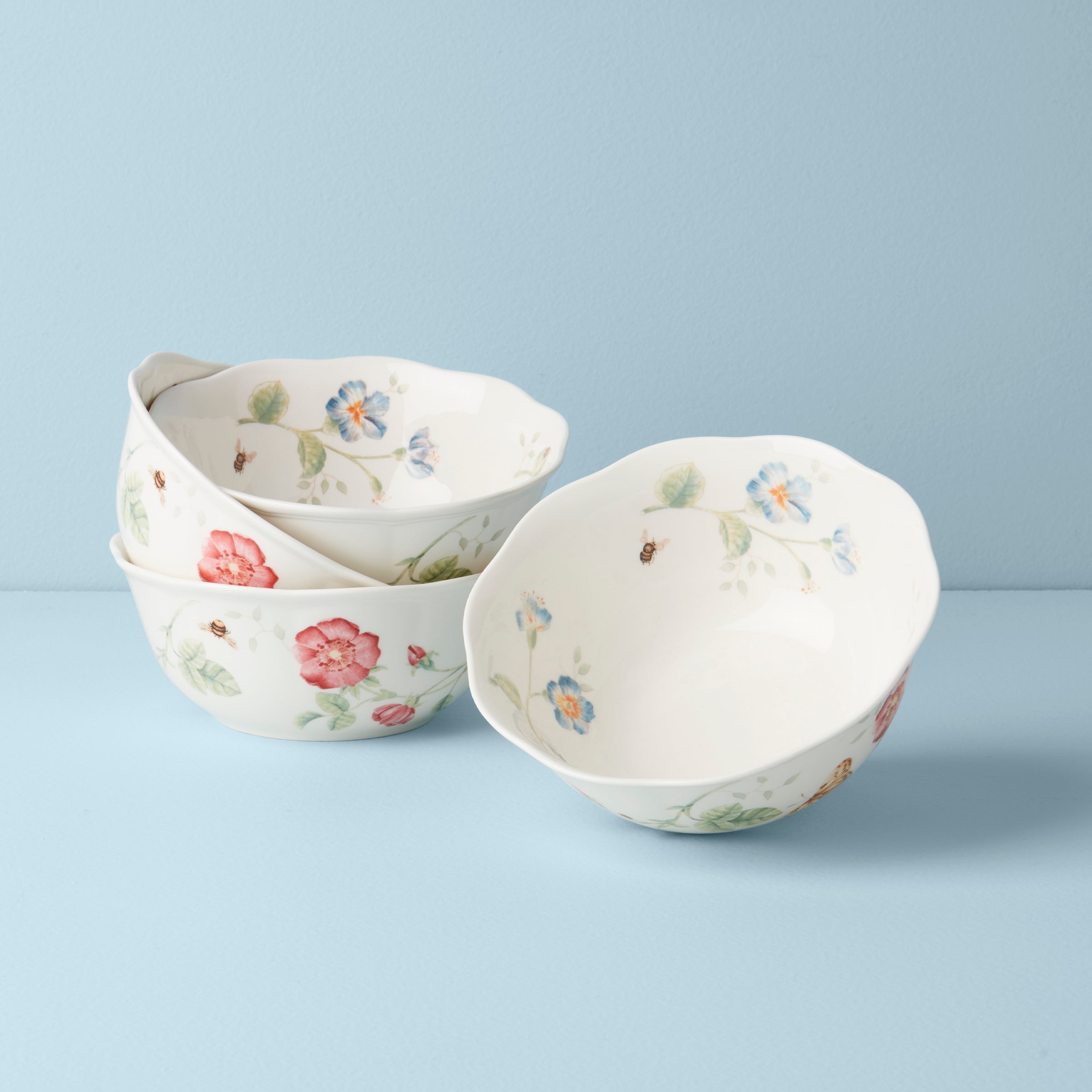 Large Porcelain Bowls Set of 4 with Scalloped Rim | Butterfly Meadow