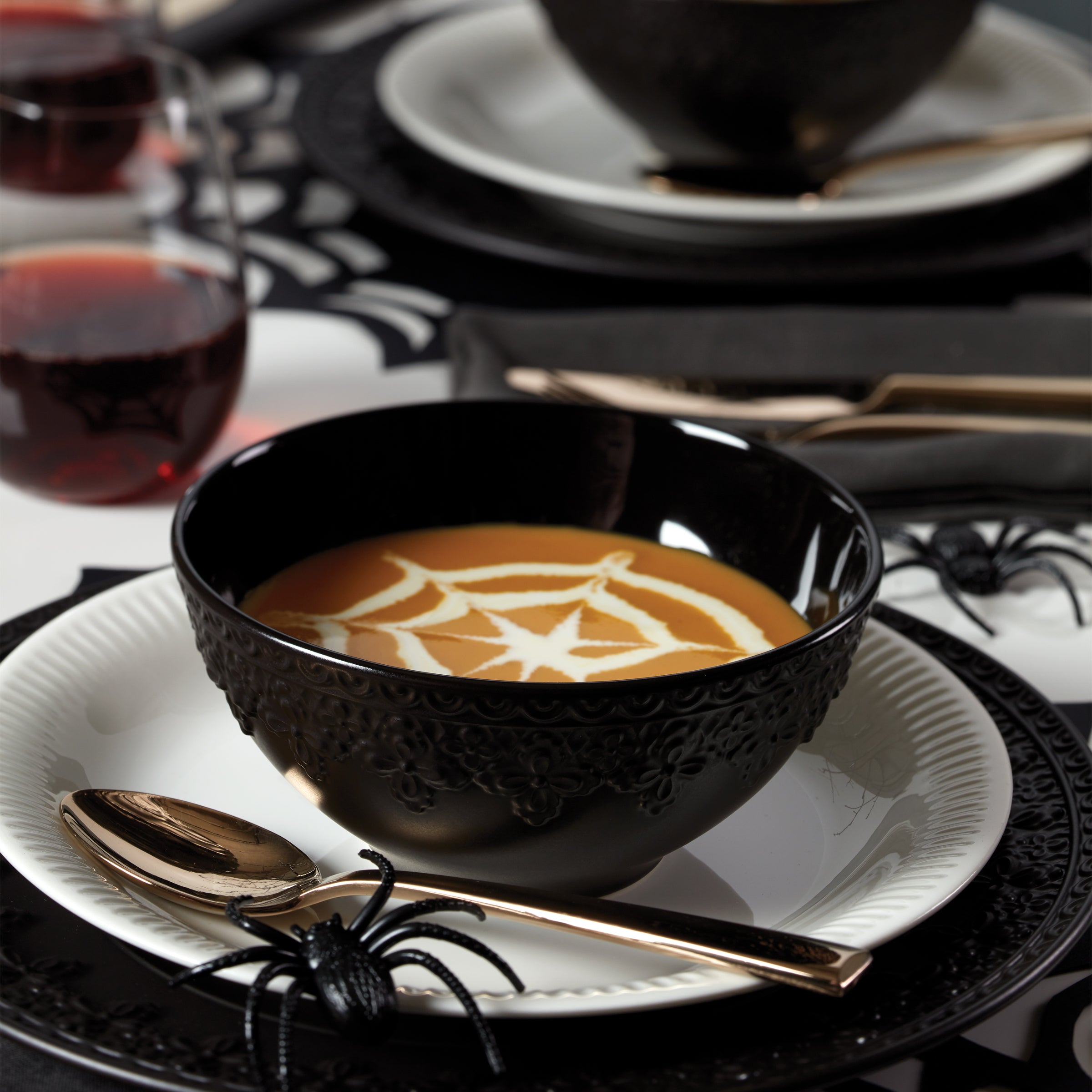 Black Ironstone Bowls Set of 4 for Soup & Salad | Chelse Muse Fleur