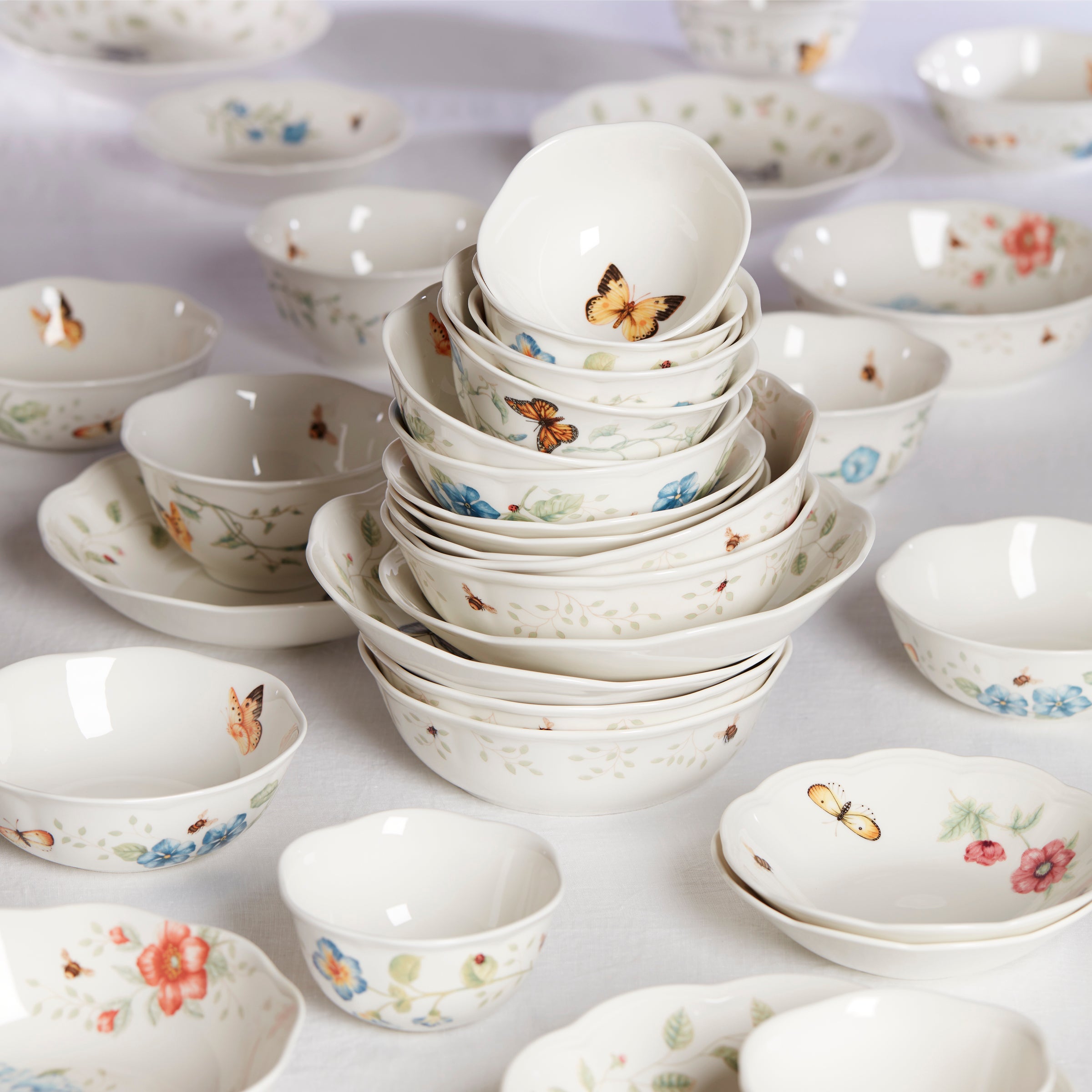 Scalloped Ceramic Soup Bowl with Butterfly Meadow Design | Microwave & Dishwasher Safe