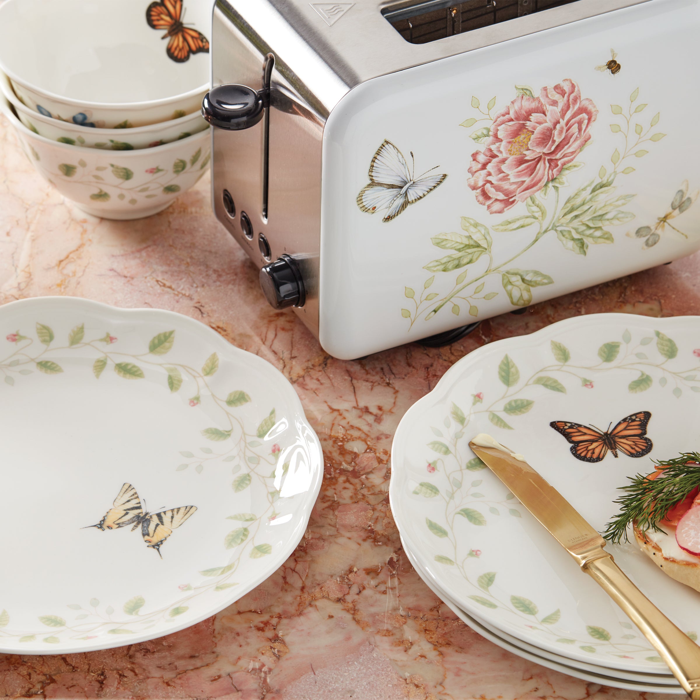 Ceramic Rice Bowls Set of 4 with Butterfly Meadow Design | Scalloped Edges