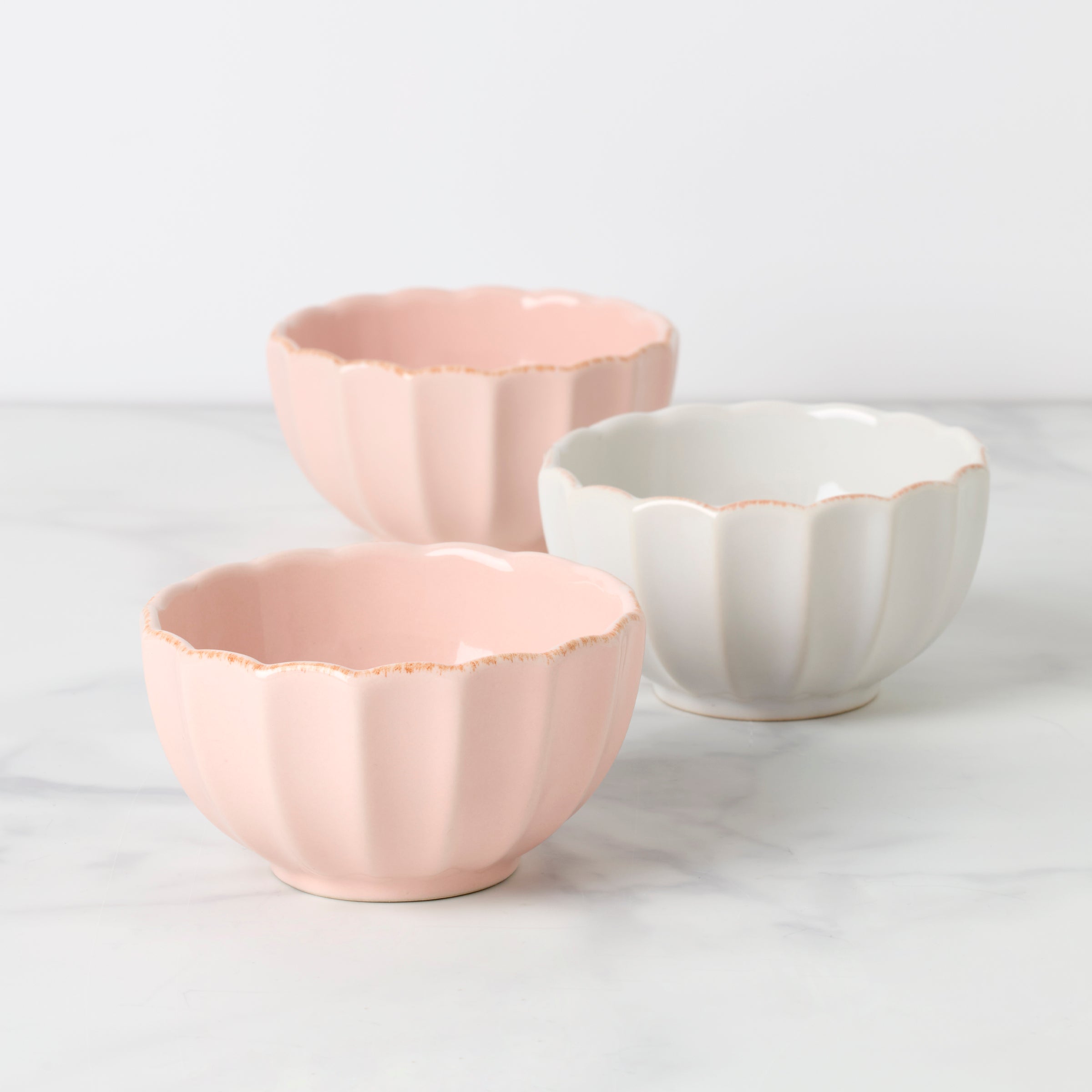 French Ceramic Mini Bowls - Set of 3 | Perle Scallop Design