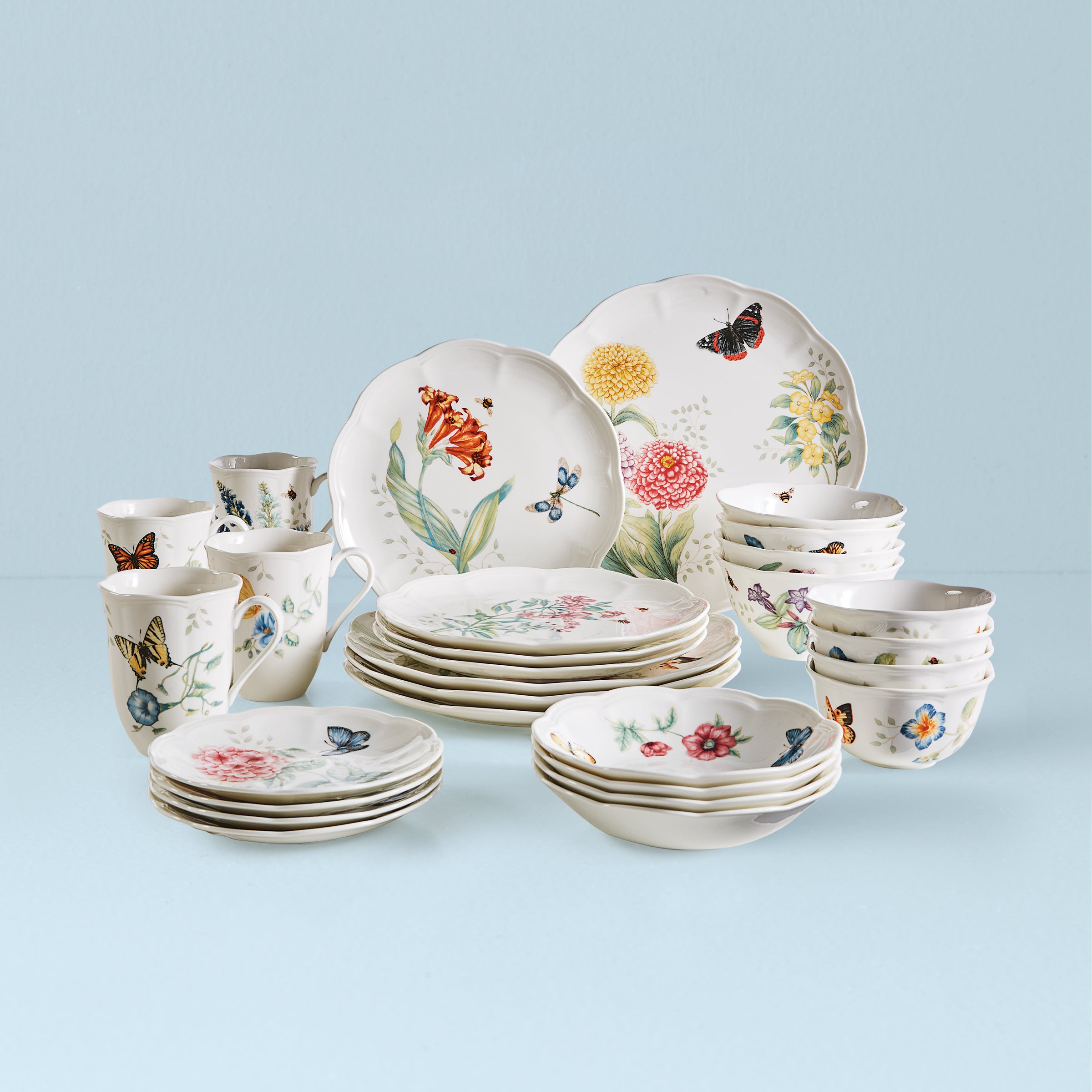 28-Piece Butterfly Meadow Dinnerware Set | Scalloped Porcelain