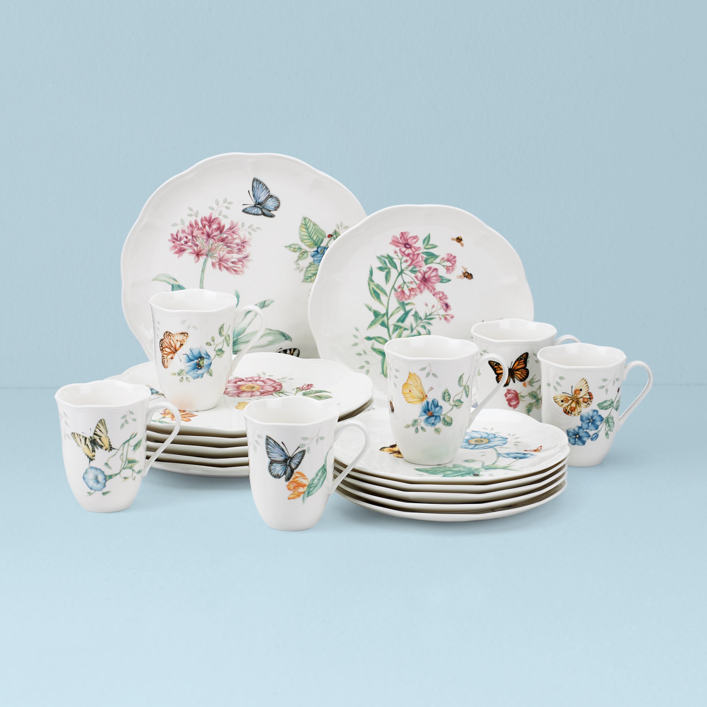 18-Piece Butterfly Meadow Dinnerware Set | Scalloped Ceramic Porcelain