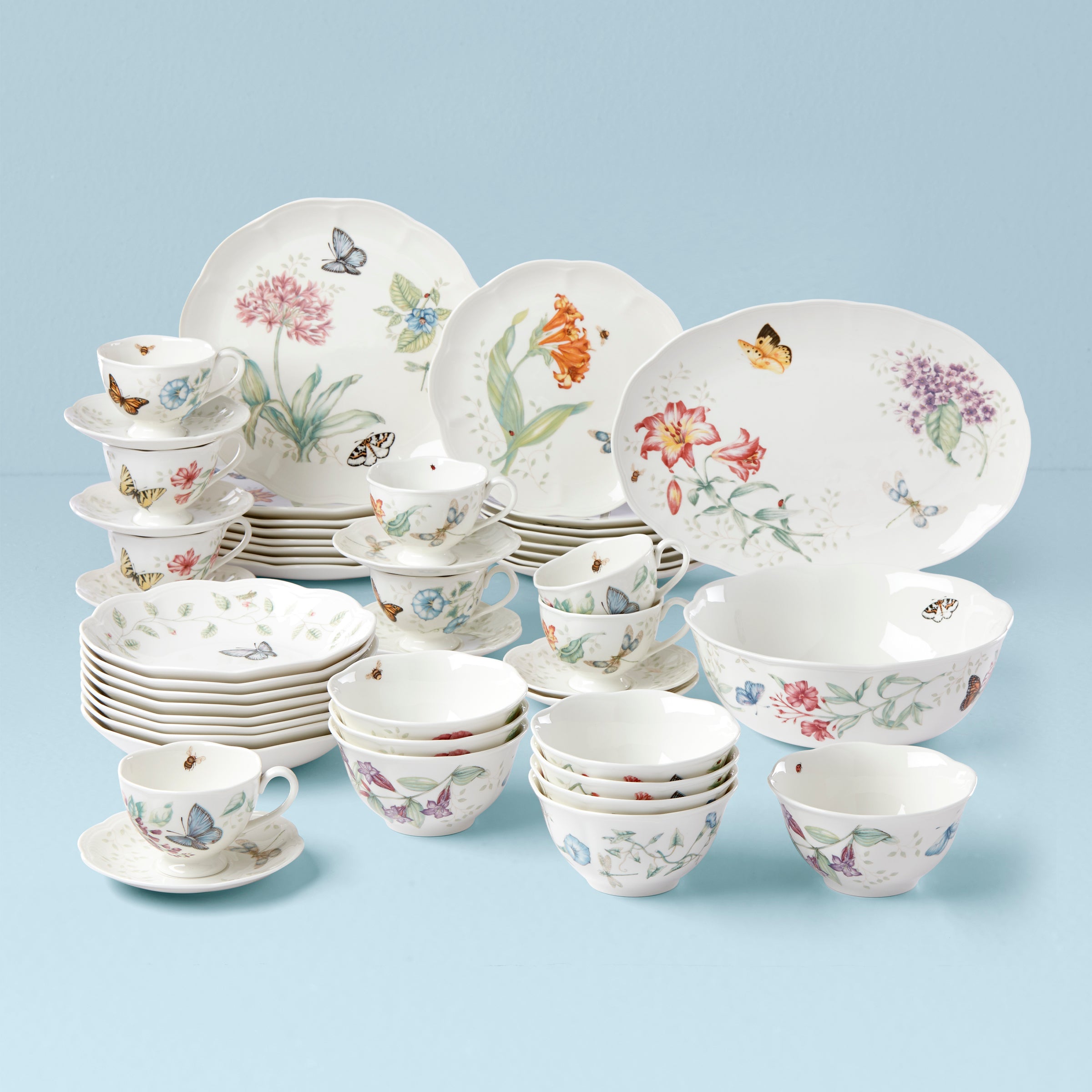 Porcelain Dinnerware Set with Butterfly Design | Butterfly Meadow 50-Piece