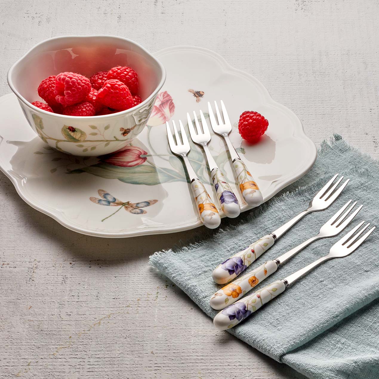 Butterfly Meadow Cocktail Forks - Set of 6 with Floral Design | Porcelain Handles