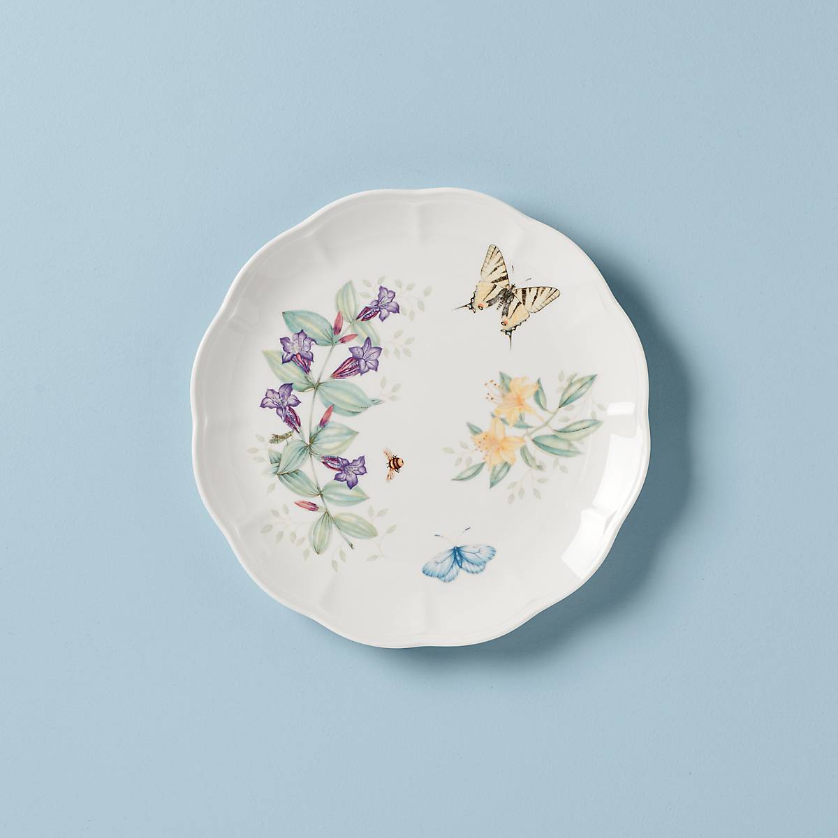 Butterfly Meadow Dinner Plate with Scalloped Edges | Tiger Swallowtail Design