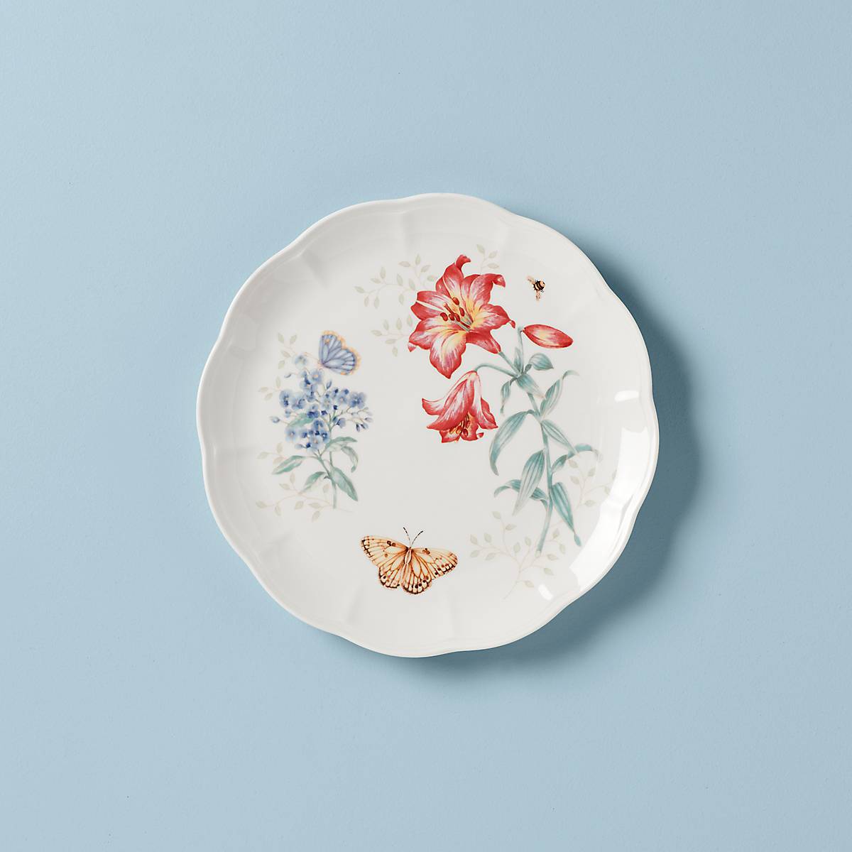 Butterfly Meadow Dinner Plate | Ceramic Porcelain with Scalloped Edge