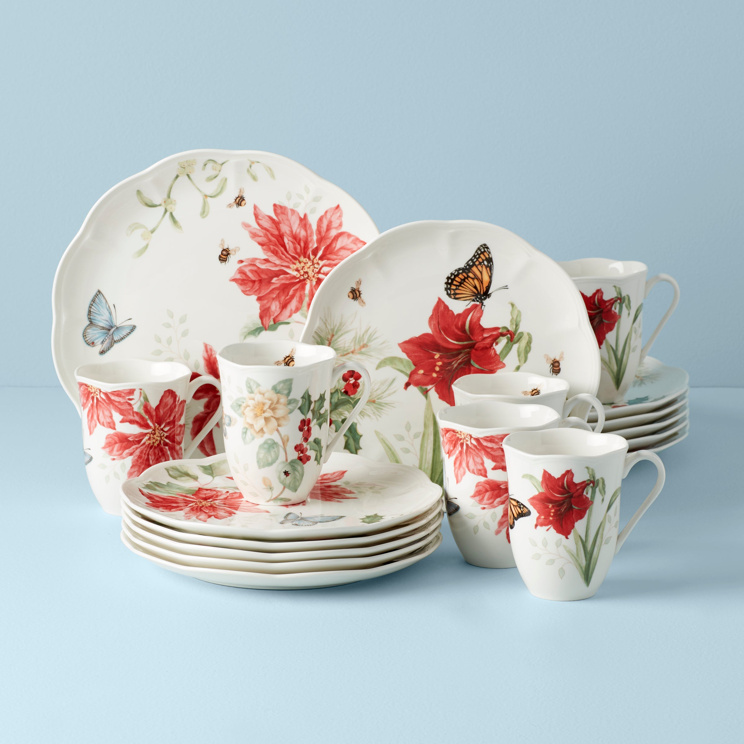 Scalloped Edge Dinnerware Set with Floral Design | Butterfly Meadow